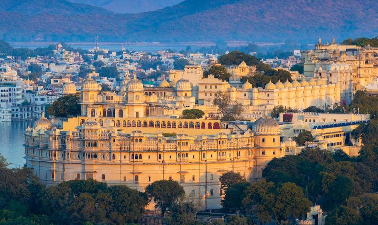 Udaipur Walking Tour 